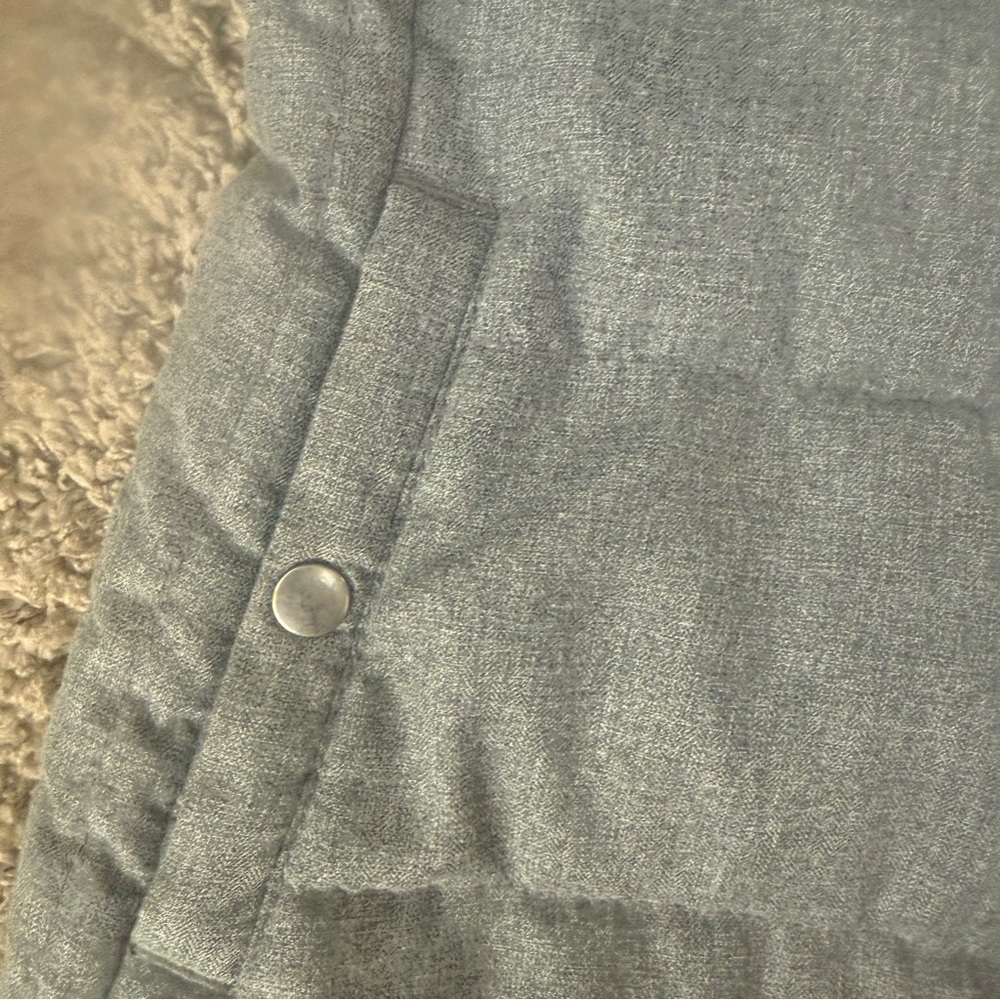 Old Navy Heather Gray Fleece-Lined Vest - Picture 6 of 6